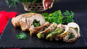 Gefüllte hähnchenbrust mit spinat im Airfryer
